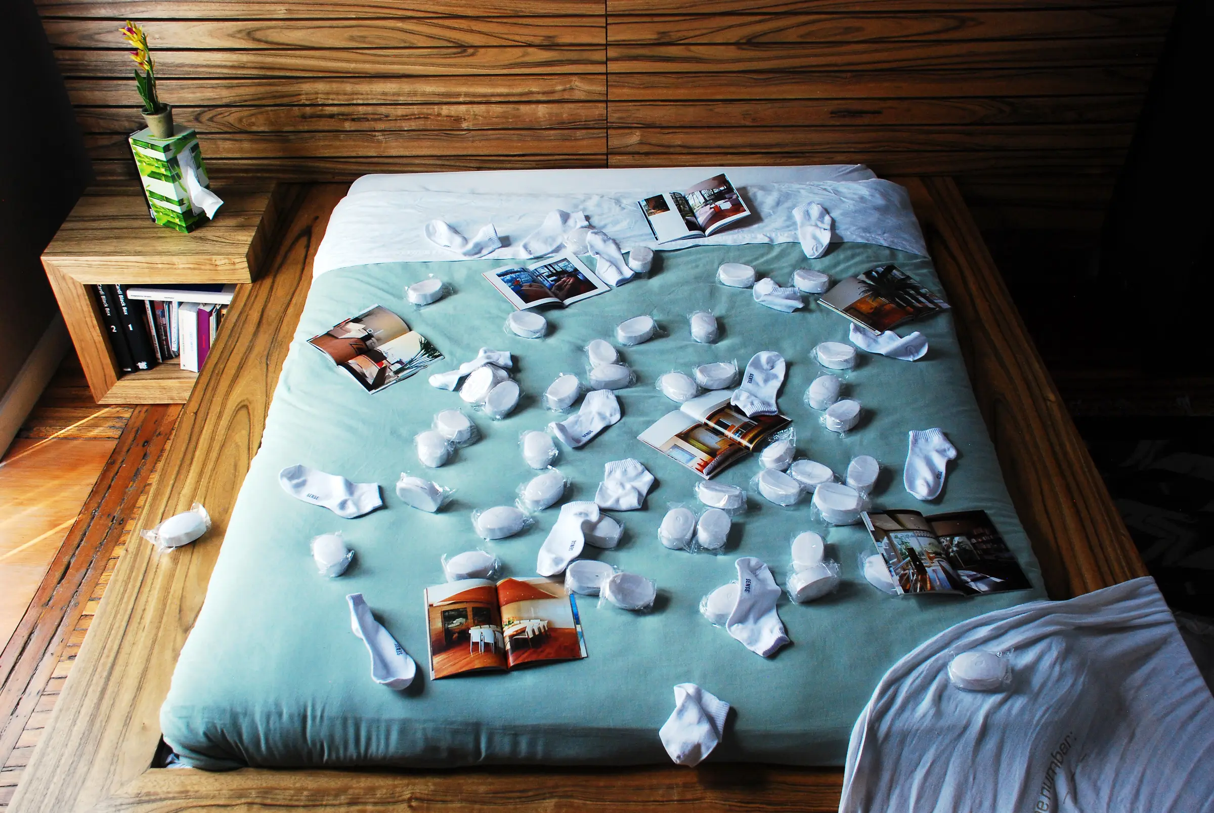 Pure Comfort installation on a bed